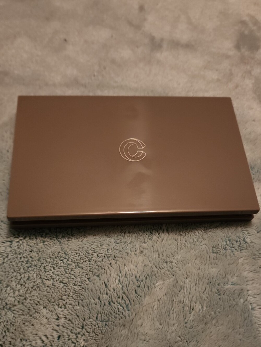 Never Used Neutral Taupe Makeup Palette with Circular Logo